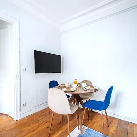 Blue And Pink Flat Next Montparnasse - Ii * Paris